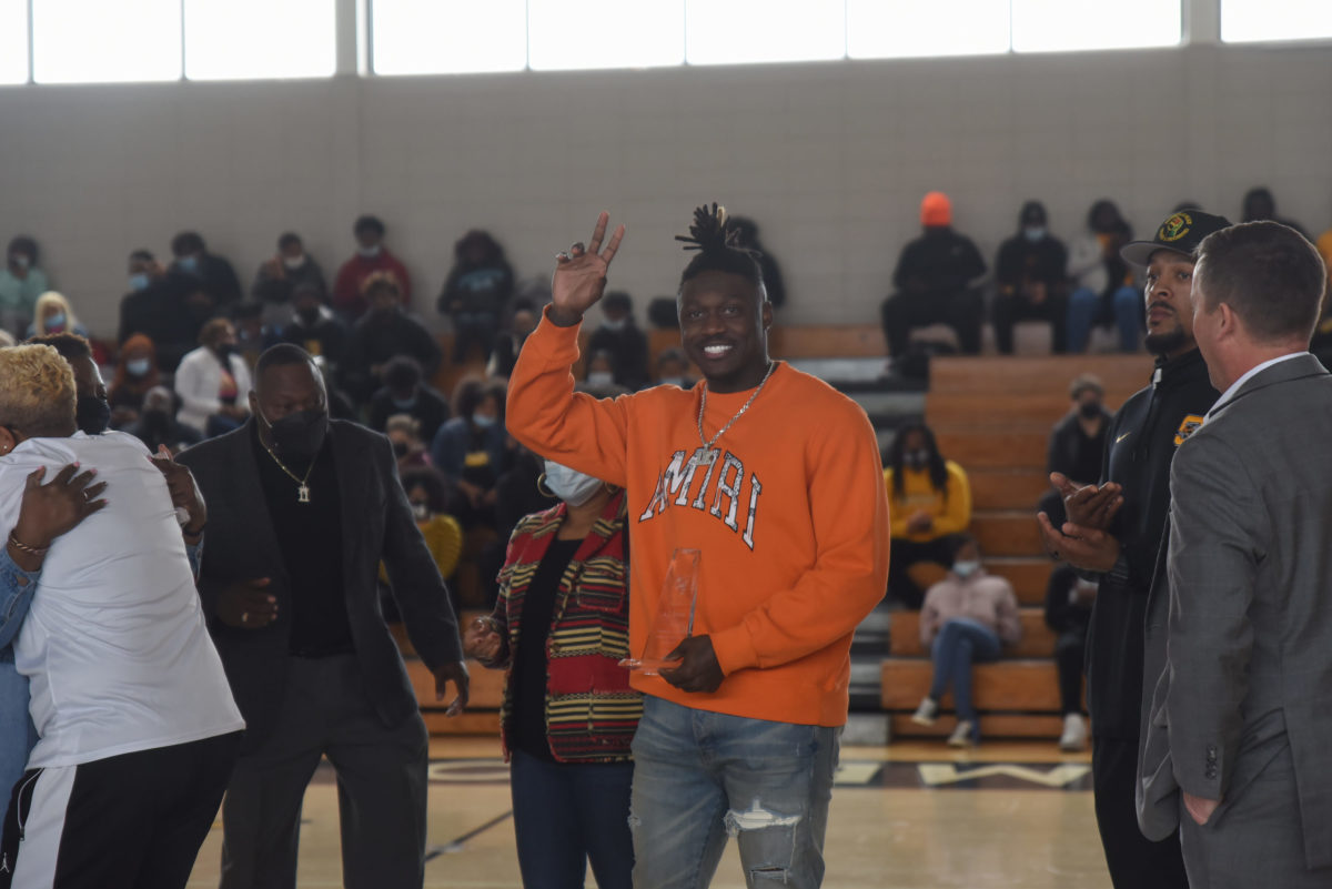 aj-brown-starkville-tennessee-titans00021